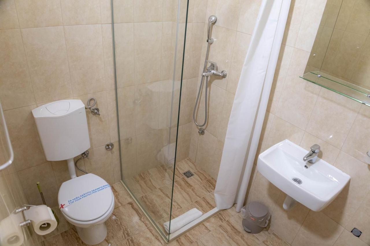 Apartmani I Sobe Centar Бугойно Экстерьер фото