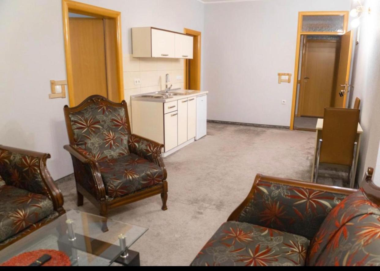 Apartmani I Sobe Centar Бугойно Экстерьер фото