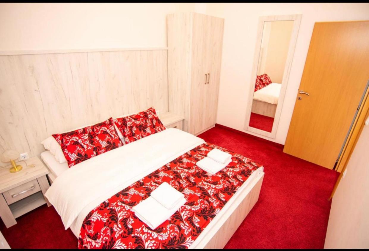 Apartmani I Sobe Centar Бугойно Экстерьер фото