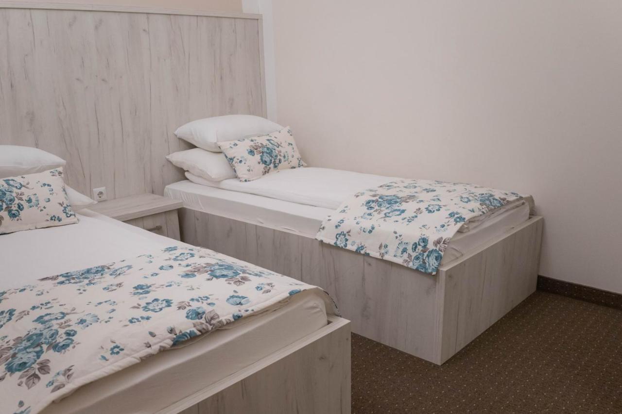 Apartmani I Sobe Centar Бугойно Экстерьер фото